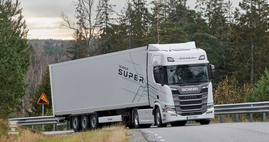 Scania_Super_Bigtruck.jpg Scania_Super_Bigtruck.jpg