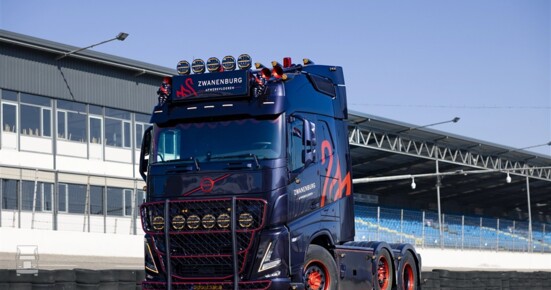 ZwanenburgxBAS-TRUCK-CENTER-fullshot (960 x 640)