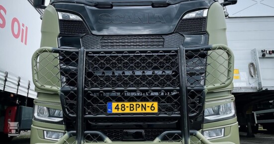 28541-MKR Bullbar BIGtruck 28541-MKR Bullbar BIGtruck