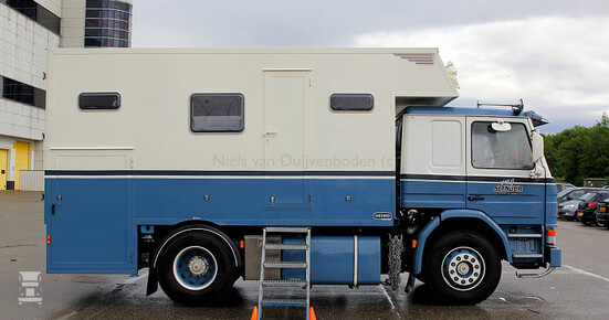 8-border.jpg 8-border.jpg