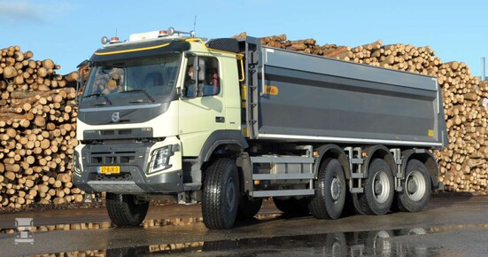 FMX_4-1400.jpg FMX_4-1400.jpg