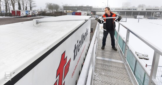 Steiger9866RP-LR.jpg Steiger9866RP-LR.jpg