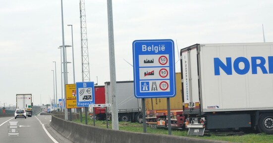 Belgie-Hazeldonk-MeerLR.jpg Belgie-Hazeldonk-MeerLR.jpg