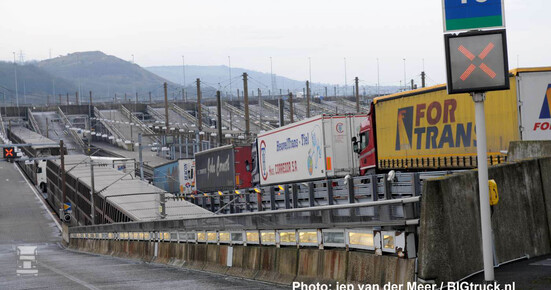 Calais-1400_copy.jpg Calais-1400_copy.jpg