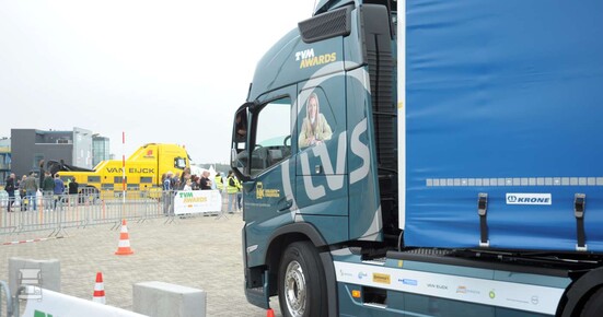 IEP_4931-1400.jpg IEP_4931-1400.jpg