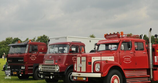 Scania-dubbLR.jpg Scania-dubbLR.jpg