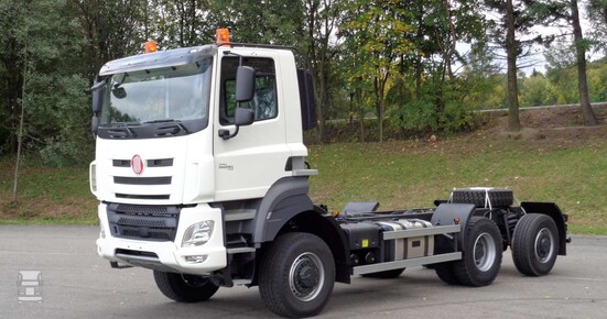 DSC07908-1400.jpg DSC07908-1400.jpg