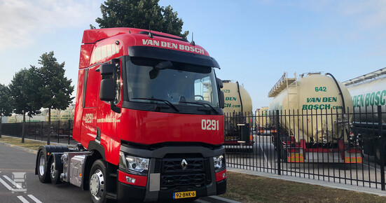 Lichtgewicht_Renault_Trucks_T_voor_Van_den_Bosch_Transporten_lowres.jpg Lichtgewicht_Renault_Trucks_T_voor_Van_den_Bosch_Transporten_lowres.jpg