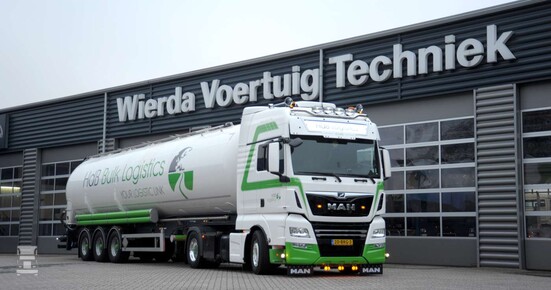 HdB_7-1400.jpg HdB_7-1400.jpg