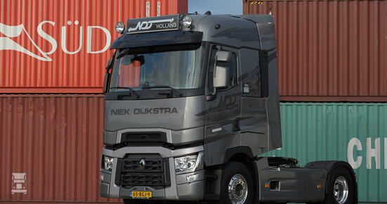 Renault_Trucks_T_voor_Niek_Dijkstra_1_lowres.jpg