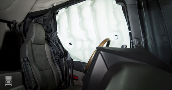 Scania-gordijnairbag.jpg Scania-gordijnairbag.jpg