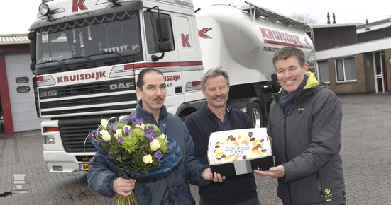 2_miljoen_km_DAF_Kruisdijk-1400.jpg 2_miljoen_km_DAF_Kruisdijk-1400.jpg