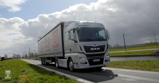 IEP_3733-1400.jpg IEP_3733-1400.jpg