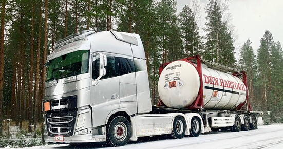 tschudi_logistics_LR.jpg tschudi_logistics_LR.jpg