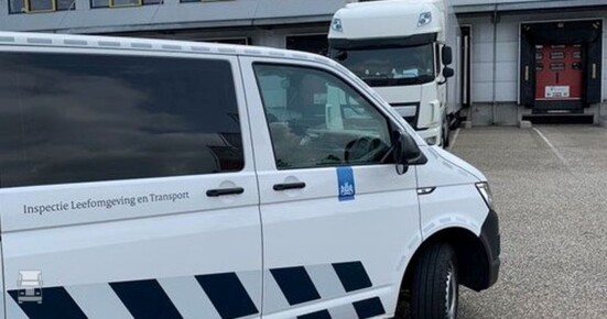 Inspecteur_wegvervoer1.jpg Inspecteur_wegvervoer1.jpg