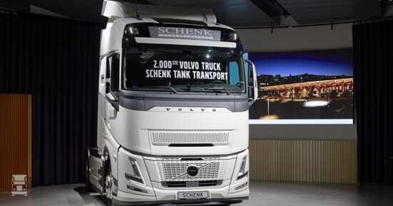 1-2000e-volvo-truck-voor-schenk-tanktransport (960 x 640) 1-2000e-volvo-truck-voor-schenk-tanktransport (960 x 640)
