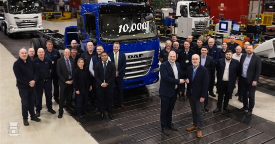 01. DAF reaches milestone of 10,000 XB distrbution trucks (960 x 640) 01. DAF reaches milestone of 10,000 XB distrbution trucks (960 x 640)