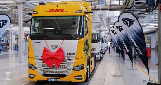 Superpanther DHL 2 (960 x 640)