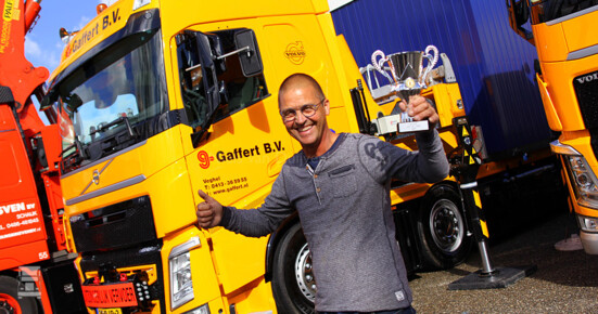 056-IMG_1709-border.JPG 056-IMG_1709-border.JPG