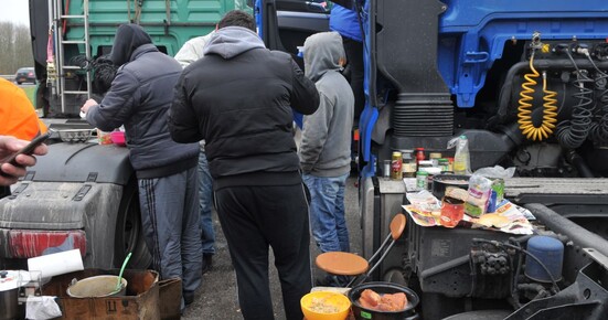 sociale_dumpingLR.jpg sociale_dumpingLR.jpg