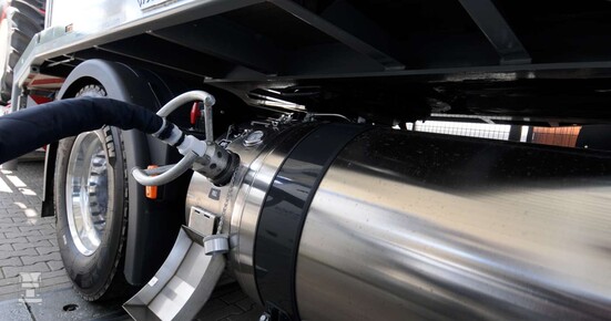 Stralis-16-1400.jpg Stralis-16-1400.jpg