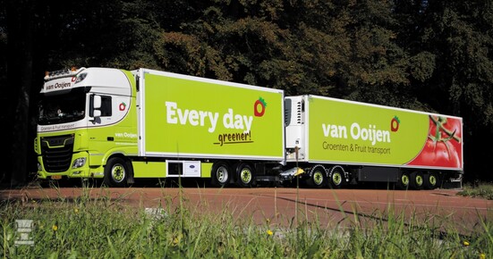 Afb._persbericht_-_Van_Ooijen_Transport_LR.jpg Afb._persbericht_-_Van_Ooijen_Transport_LR.jpg