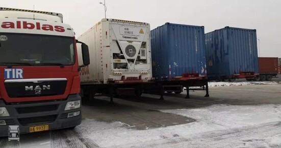 Alblas_nu_ook_naar_Vietnam.jpg Alblas_nu_ook_naar_Vietnam.jpg