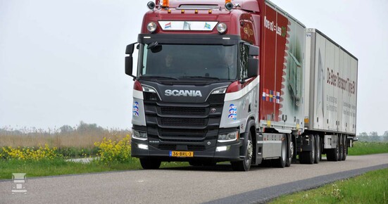 DeBoer_11-1400.jpg DeBoer_11-1400.jpg