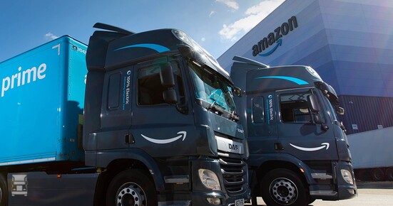 01._DAF_delivers_five_CF_Electric_trucks_to_Amazon_UK_1080.jpg 01._DAF_delivers_five_CF_Electric_trucks_to_Amazon_UK_1080.jpg