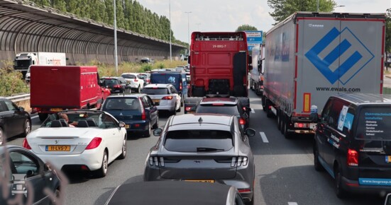 file (960 x 640) file (960 x 640)