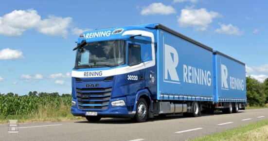 Reining 400e DAF truck (7)-1400 Reining 400e DAF truck (7)-1400