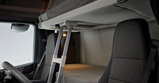 scania-off9.jpg scania-off9.jpg