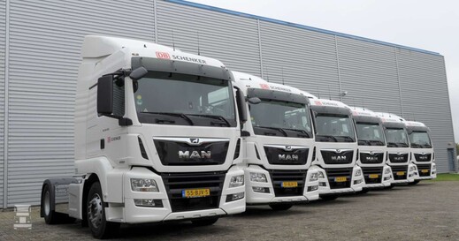 DB6-1400.jpg DB6-1400.jpg