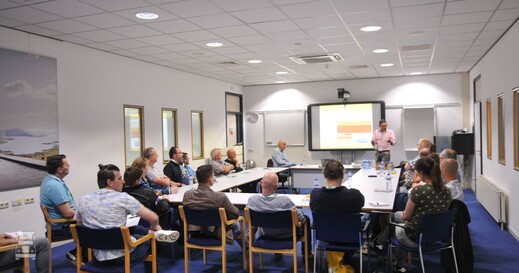 VolvoNKVch1LR.jpg VolvoNKVch1LR.jpg