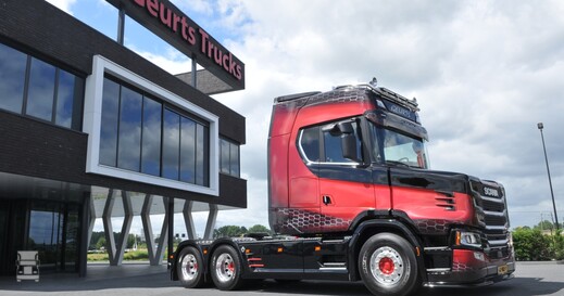 Geurts8LR.jpg Geurts8LR.jpg