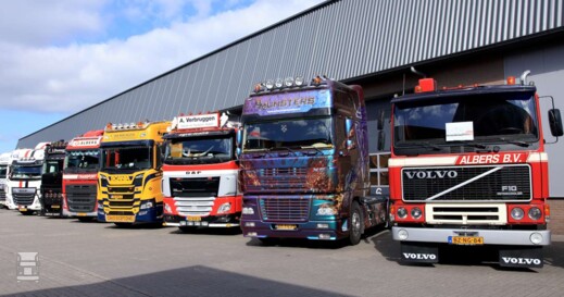 Peeltruckers (17) Peeltruckers (17)