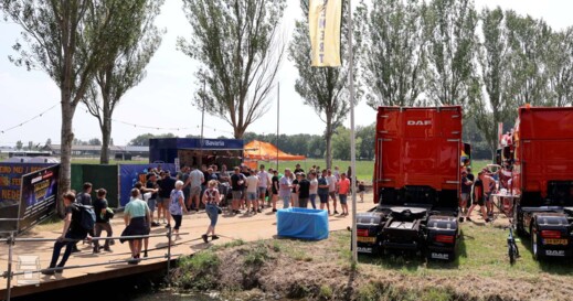 Truckshow Nederhemert (42) Truckshow Nederhemert (42)