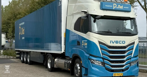 BIGtruck Iveco Vd Nat 1 (960 x 1279)