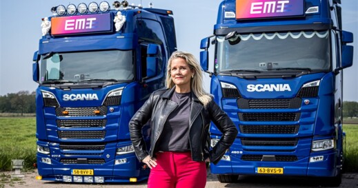 EMT_Scania-2-pers-2024_20Gerlach_20Delissen_20Photography (960 x 640) EMT_Scania-2-pers-2024_20Gerlach_20Delissen_20Photography (960 x 640)