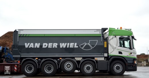 SCANIA QUADRO vd Wiel rz gw SCANIA QUADRO vd Wiel rz gw