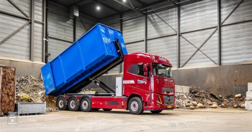 BIGtruck Volvo 8x2 Electric_Bas_Kooy_Dordrecht-051 (960 x 640)