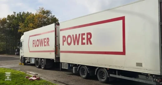 BIGtruck Illegale Poolse bloemenauto BIGtruck Illegale Poolse bloemenauto