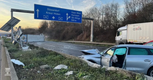 Elektrische truck met ADR ongeluk Elektrische truck met ADR ongeluk