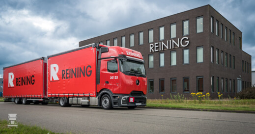 1920_reiningkiestvoor29nieuweactros-trucksvoorinternationaalvolumetransport-5 1920_reiningkiestvoor29nieuweactros-trucksvoorinternationaalvolumetransport-5