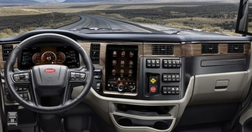 Peterbilt interieur (960 x 679)