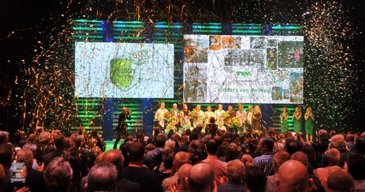 IEP_2875-1400.jpg IEP_2875-1400.jpg