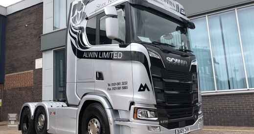 Silver_Knight3.jpg Silver_Knight3.jpg