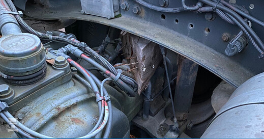 sattelzug-holzfederung03.jpg sattelzug-holzfederung03.jpg