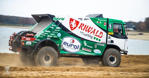 AB8I1207_FullHD-min.jpg AB8I1207_FullHD-min.jpg