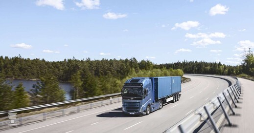 volvo-truck-met-branstofcel-op-waterstof-1400 volvo-truck-met-branstofcel-op-waterstof-1400